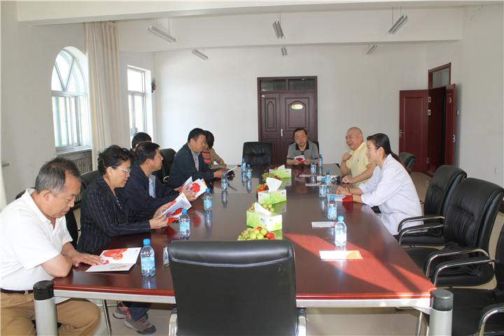 Officers from CCIQ, Gansu CIQ and Jiuquan CIQ Come to Our company  for On-site Investigation