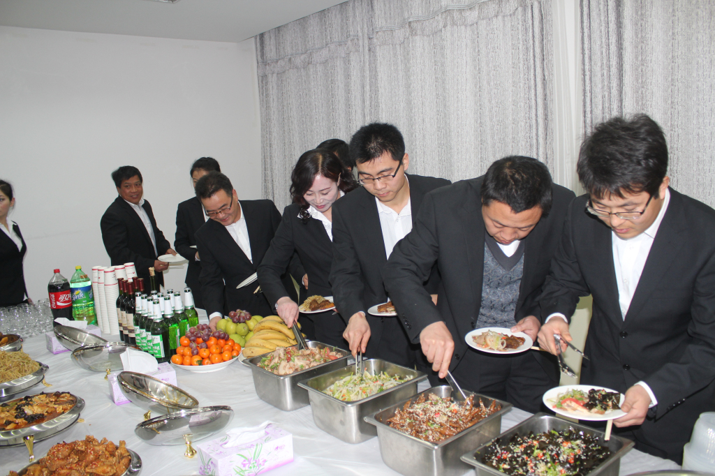 Company’s New Year Gala and Commendation Meeting Successfully Held